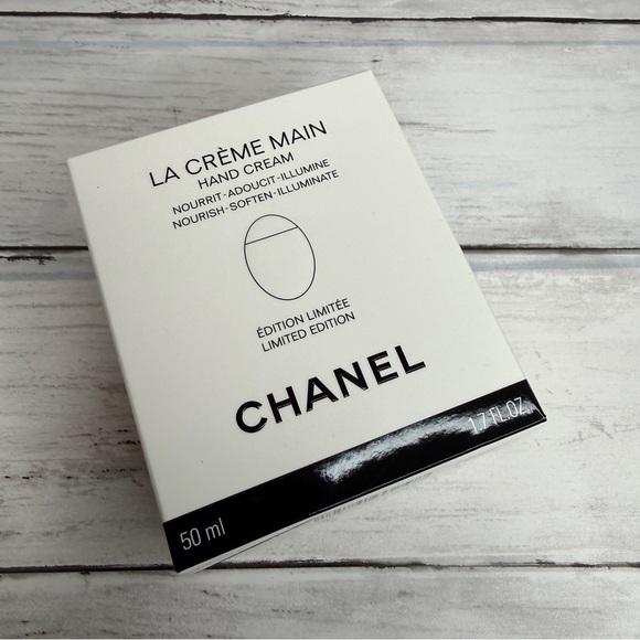 CHANEL La Crème Main with Denim Pouch LIMITED EDITION - Picture 6 of 7